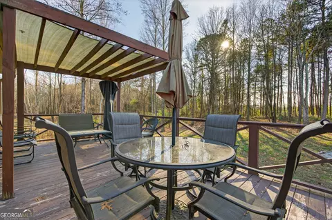 Exterior - 336 Dixie Ct, Mount Airy, GA 30563 photo 4 of 8