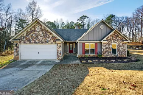 336 Dixie Ct, Mount Airy, GA 30563