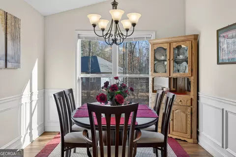Dining - 336 Dixie Ct, Mount Airy, GA 30563 photo 2 of 3
