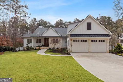 340 Foxy Ln, Martin, GA 30557