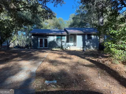 309 Martin Luther King Jr Dr, Eatonton, GA 31024