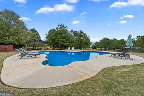 Exterior - 162 Feather Ln, Jackson, GA 30233 photo 22 of 24