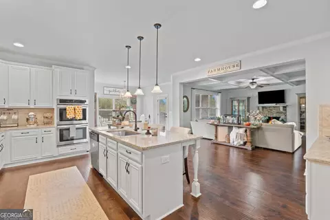 Kitchen - 162 Feather Ln, Jackson, GA 30233 photo 1 of 5