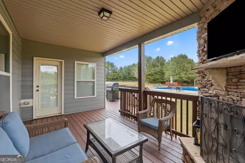 Exterior - 162 Feather Ln, Jackson, GA 30233 photo 11 of 24