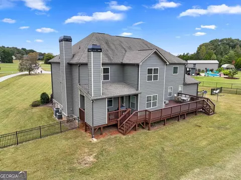 Exterior - 162 Feather Ln, Jackson, GA 30233 photo 5 of 24