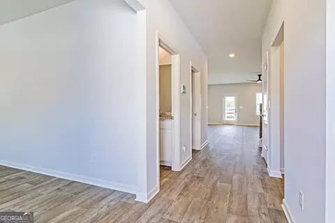 Entry Way - 309 Rusty Plow Ln, Perry, GA 31069 photo 2 of 4