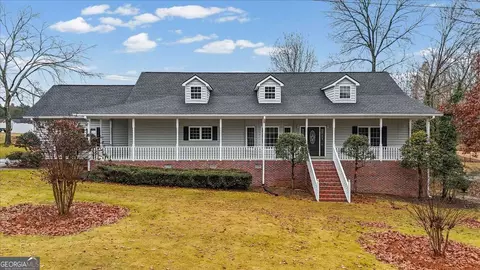 4003 Garden Lakes Pkwy NW, Rome, GA 30165