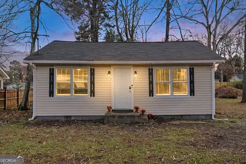 112 Oak Ave SW, Griffin, GA 30224