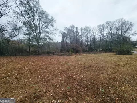 3 Reed Dr, Lagrange, GA 30240 photo 3