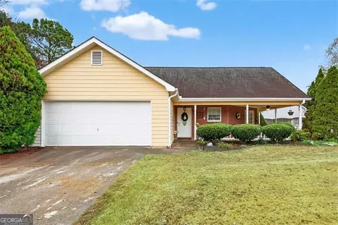 95 Heather Woods Ct, Covington, GA 30016