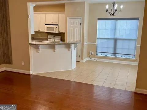 Living - 4573 Logans Way, Augusta, GA 30909 photo 4 of 7