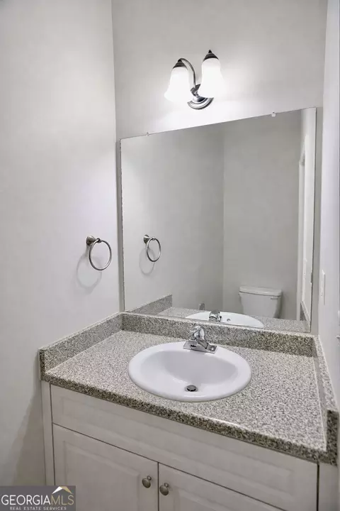 Bath - 4573 Logans Way, Augusta, GA 30909 photo 5 of 7