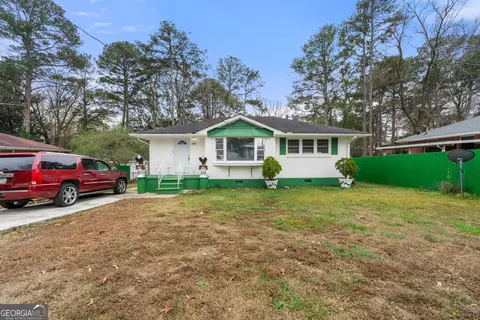1101 Lloyd Dr, Forest Park, GA 30297