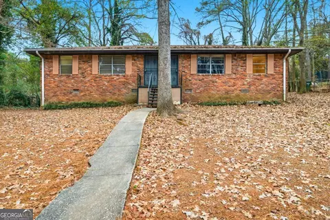 6401 Raymond Ter, Union City, GA 30291