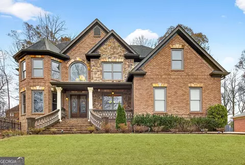 820 Cramac Dr, Lawrenceville, GA 30046