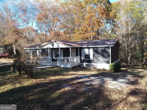Exterior - 265 Perry Ln, Buchanan, GA 30113 photo 2 of 9