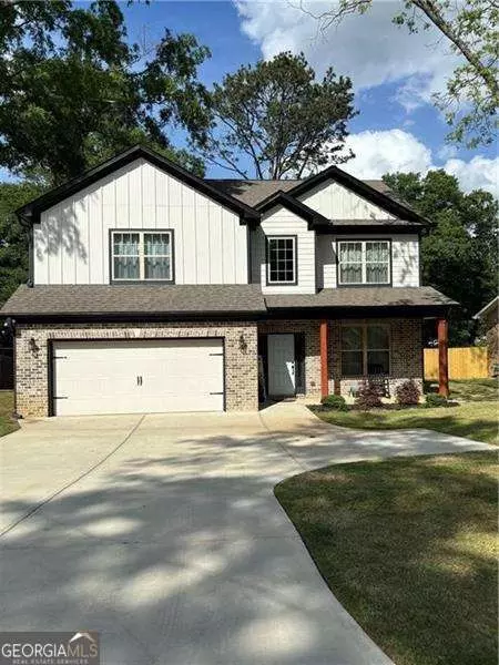 208 Shields St, Winder, GA 30680