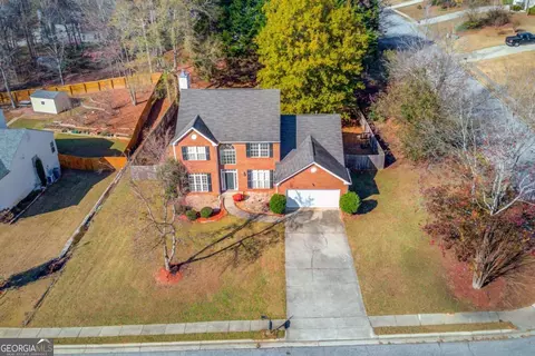 802 Board Walk Ct, Loganville, GA 30052