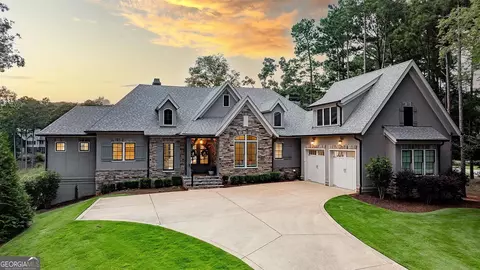 1071 Creek Blf, Greensboro, GA 30642