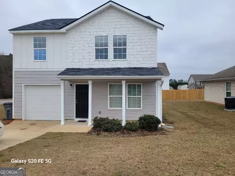 101 Sarah Ln, Lagrange, GA 30241