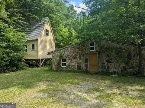 1249 Trackrock Gap Rd, Blairsville, GA 30512