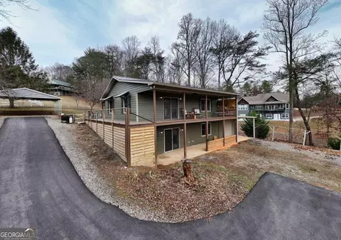 2276 Lovingood Rd, Hiawassee, GA 30546