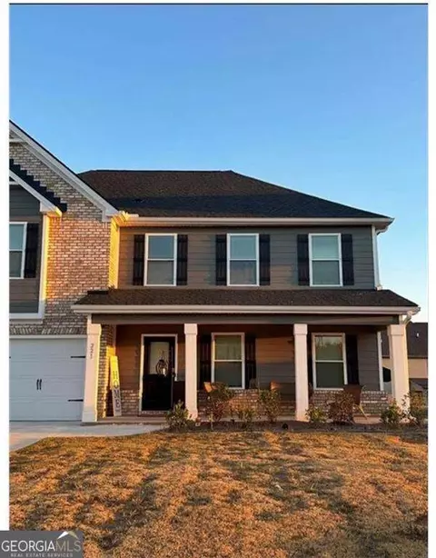 221 Overlook Rd, Covington, GA 30014