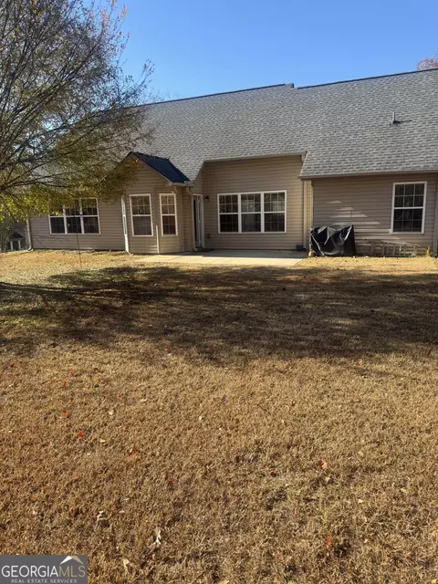 180 Laurel Oaks Ln, Jefferson, GA 30549