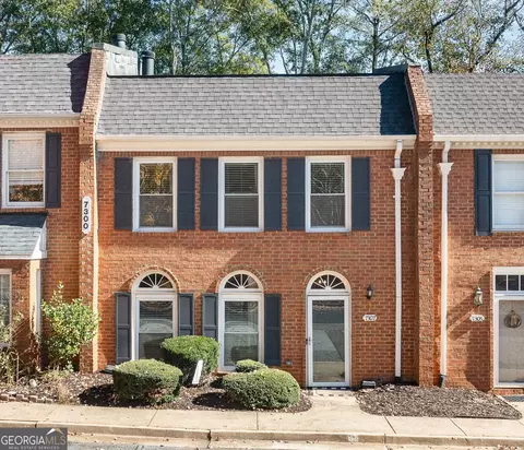 7307 Saint Charles Sq, Roswell, GA 30075