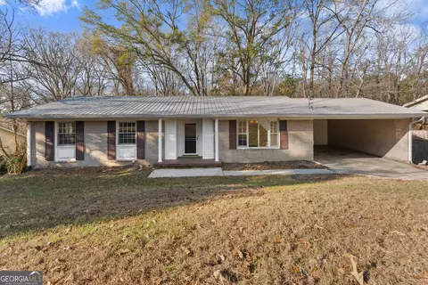 660 Honeysuckle Rd, Gainesville, GA 30501