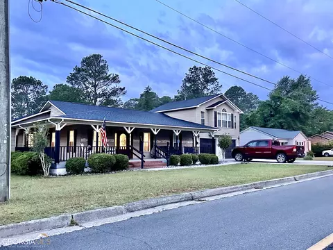 177 W Brewton St, Mcrae-helena, GA 31037