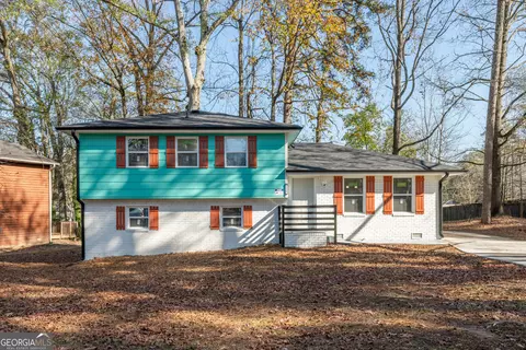 7336 Camelot Ct, Riverdale, GA 30296