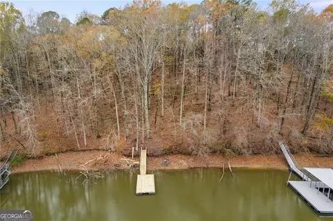 View/Area - 155 Indian Bend Dr, Lagrange, GA 30240 photo 6 of 7