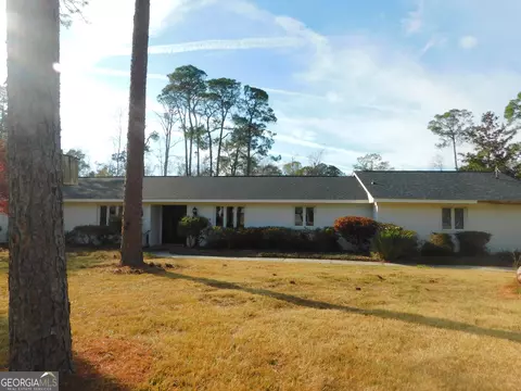 430 Preston St, Metter, GA 30439