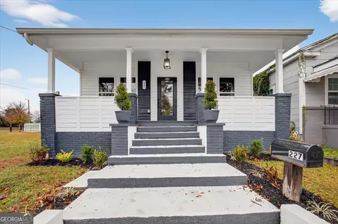 227 Glass St, Savannah, GA 31415