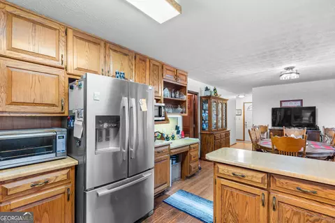 Kitchen - 102 Hayes Cir, Rex, GA 30273 photo 2 of 3