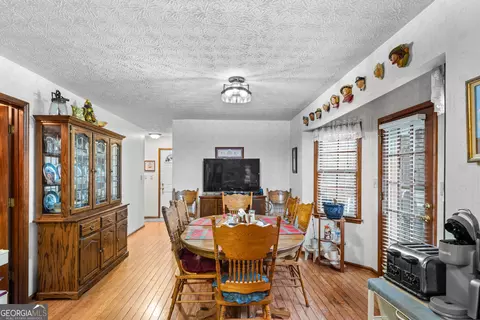 Dining - 102 Hayes Cir, Rex, GA 30273 photo 3 of 5