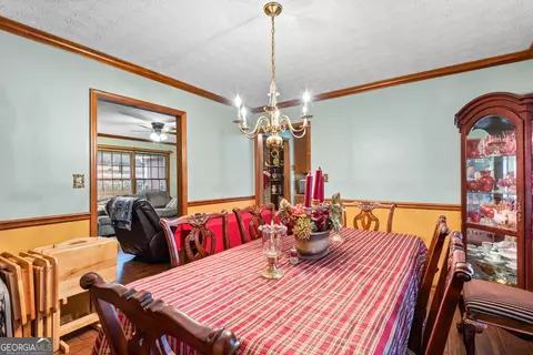 Dining - 102 Hayes Cir, Rex, GA 30273 photo 2 of 5