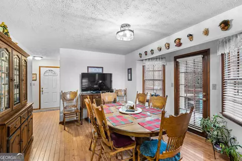 Dining - 102 Hayes Cir, Rex, GA 30273 photo 4 of 5