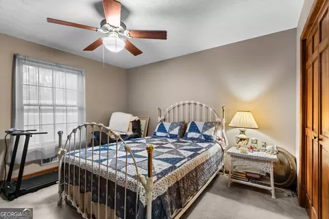 Bedroom - 102 Hayes Cir, Rex, GA 30273 photo 5 of 7