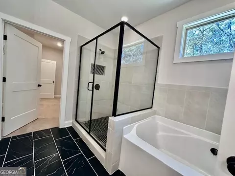 Bath - 3919 Hamilton Rd #LOT 1, Lagrange, GA 30241 photo 4 of 5