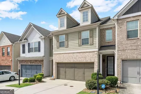 Exterior - 5713 Radford Loop, Fairburn, GA 30213 photo 4 of 11