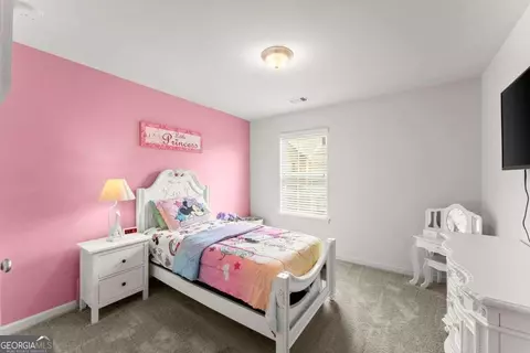 Bedroom - 5713 Radford Loop, Fairburn, GA 30213 photo 5 of 9