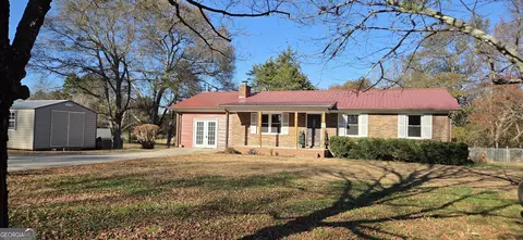 1024 Mount Olivet Rd, Hartwell, GA 30643