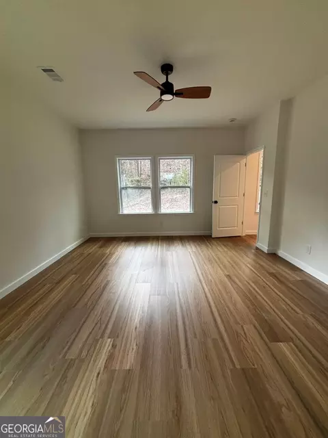 116 Valley View Dr, Maysville, GA 30558