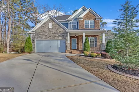 3085 Alcazar Dr SW, Lilburn, GA 30047