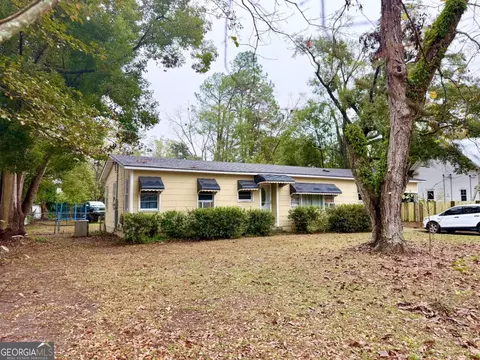 402 S Berrien St, Nashville, GA 31639