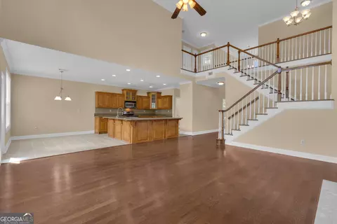 Living - 102 Plantation Ct, Lagrange, GA 30240 photo 7 of 7