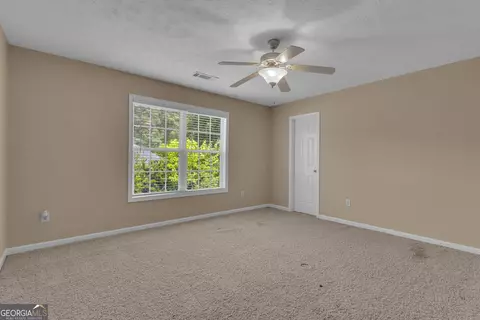 Bedroom - 102 Plantation Ct, Lagrange, GA 30240 photo 4 of 5