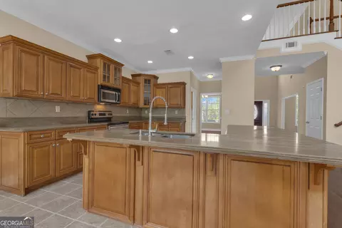 Kitchen - 102 Plantation Ct, Lagrange, GA 30240 photo 5 of 6